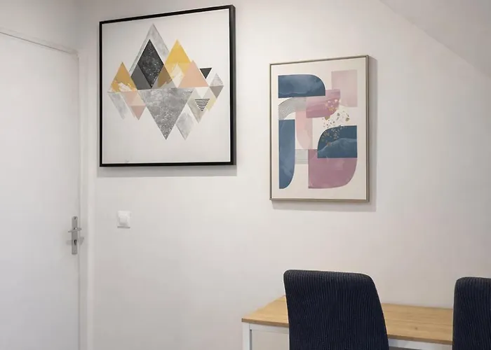 Apartment - 1 - Proche Zenith & Centre